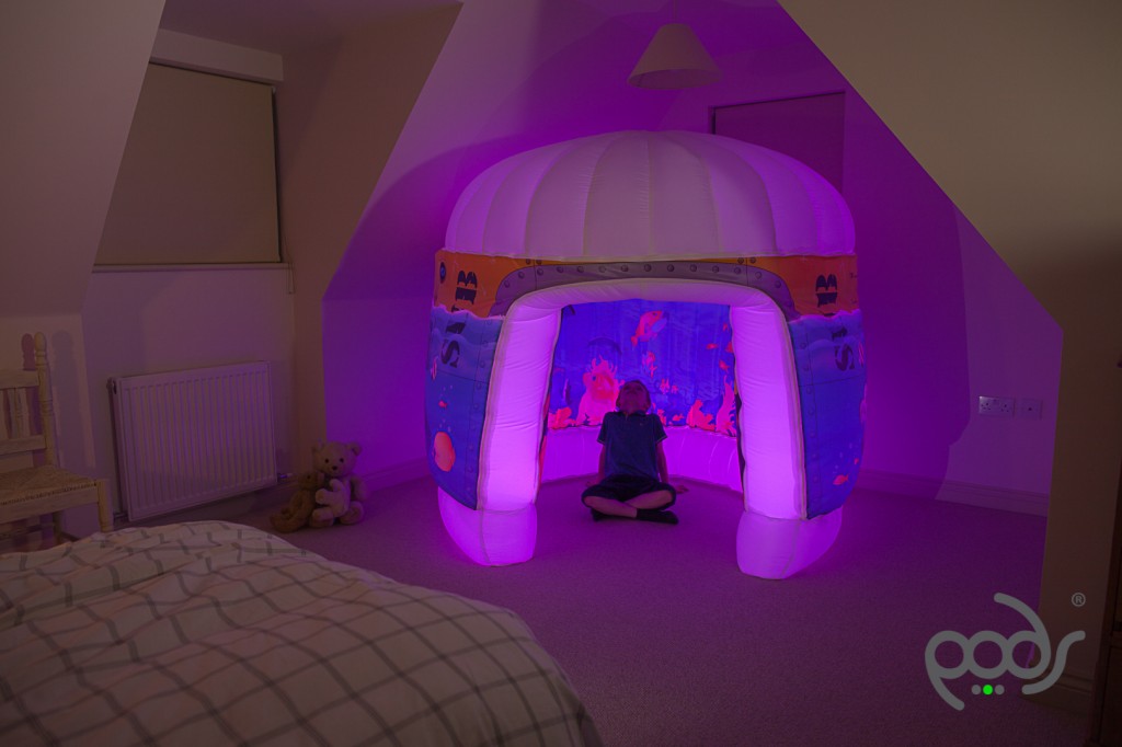 Pods-Products-Sub-Aqua-Inflatable-Play-Tent-Pink-Lights-Bedroom--1024x682